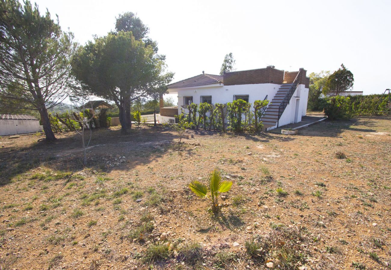 Villa in Tortosa - Villa Tortosa, only 20km to Costa Dorada beaches! 