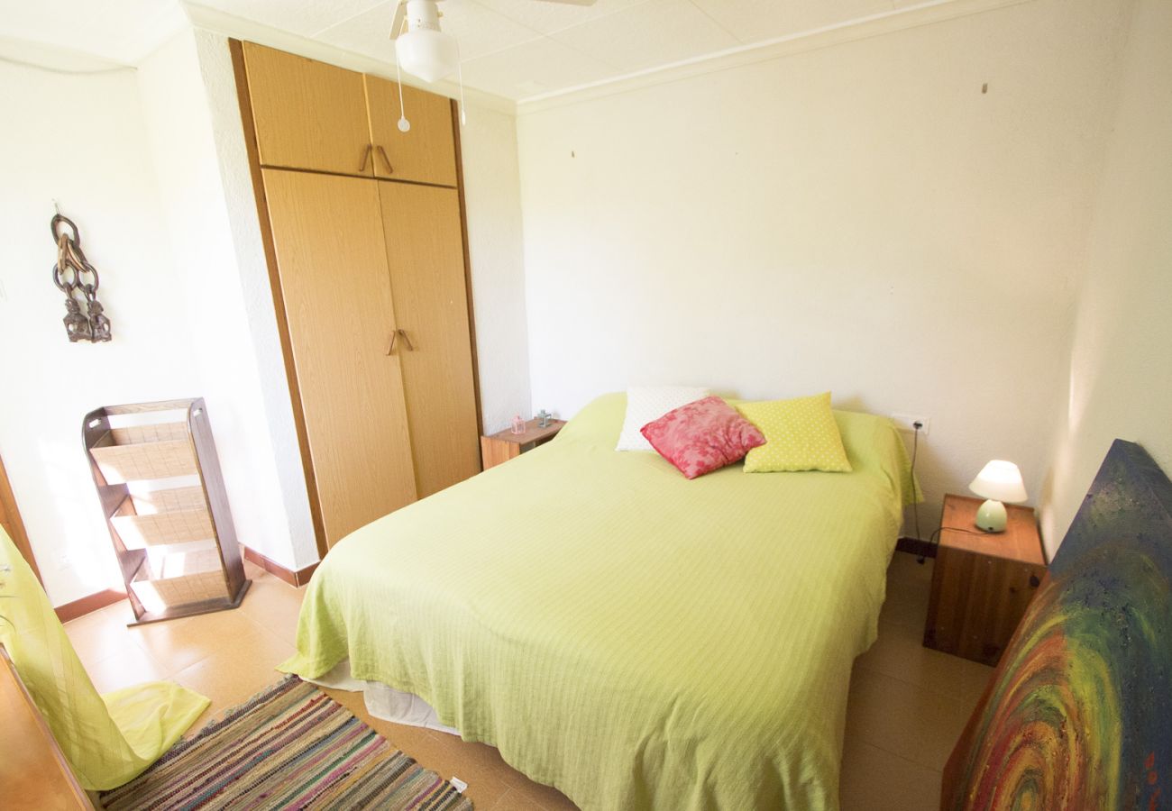 Villa in Tortosa - Villa Tortosa, only 20km to Costa Dorada beaches! 