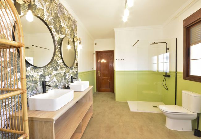 Villa in Málaga - Málaga Castle: 3.5km’s to beach and city center Villa in Málaga - Málaga Castle: 3.5km’s to beach and city center
