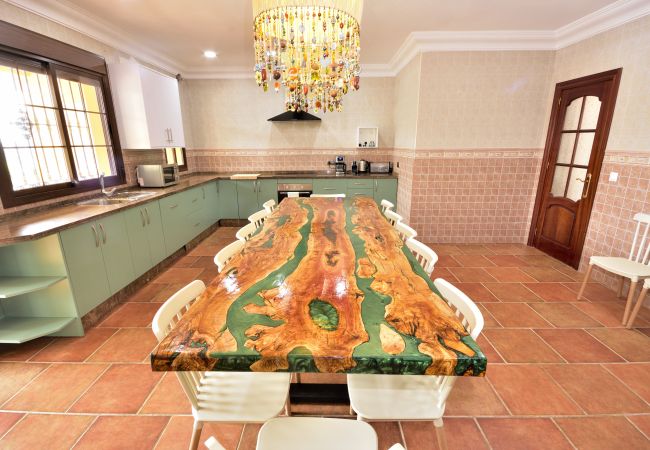 Villa in Málaga - Málaga Castle: 3.5km’s to beach and city center Villa in Málaga - Málaga Castle: 3.5km’s to beach and city center