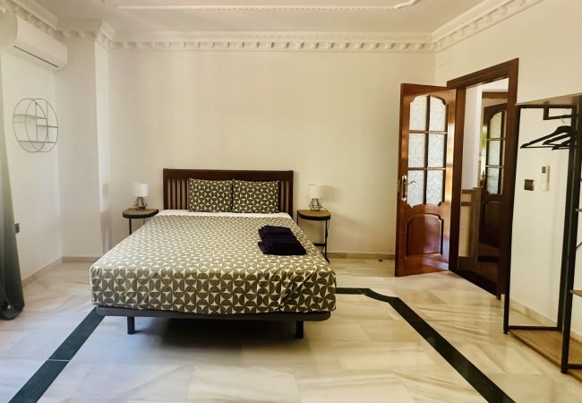 Villa in Málaga - Málaga Castle: 3.5km’s to beach and city center Villa in Málaga - Málaga Castle: 3.5km’s to beach and city center