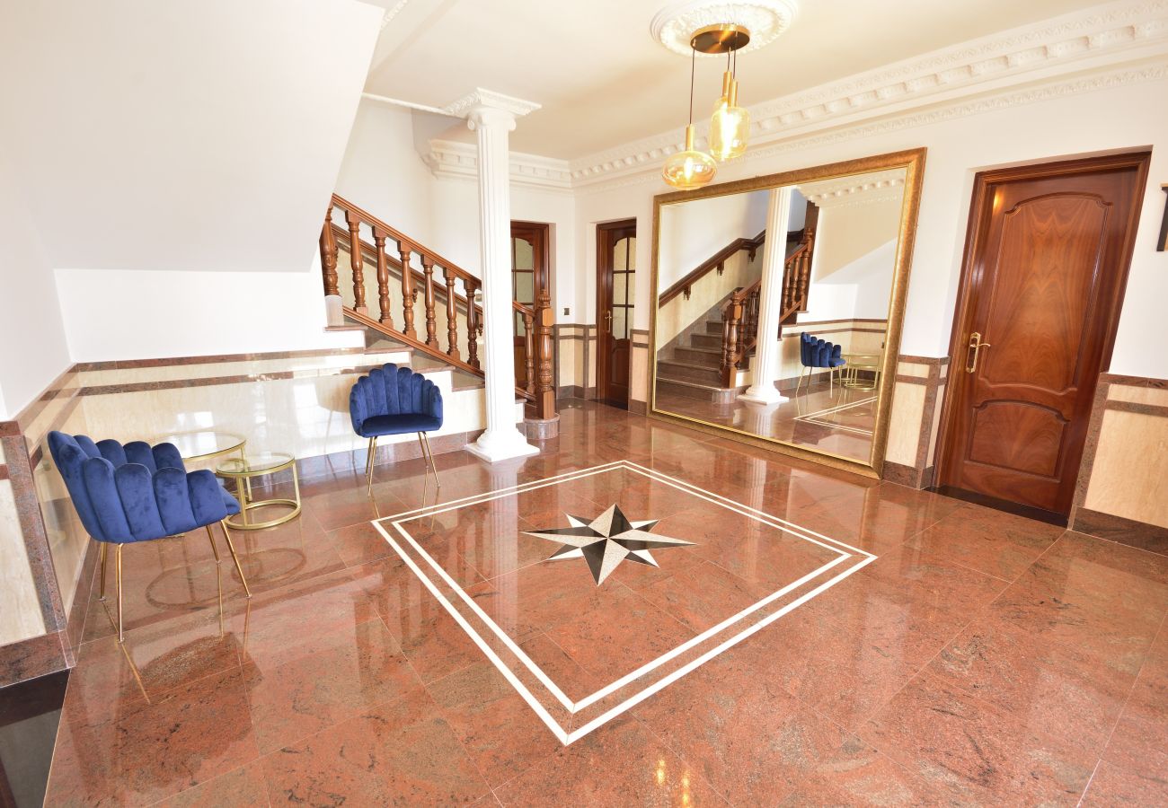 Villa in Málaga - Málaga Castle: 3.5km’s to beach and city center
