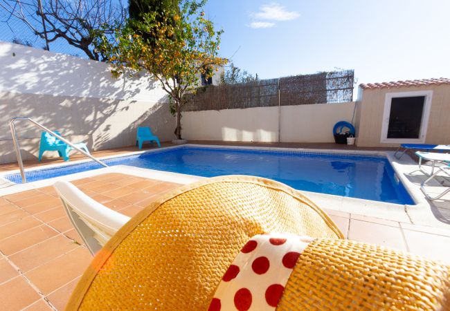 Villa in Blanes - Heart of Costa Brava and 2.7 km's to beach!