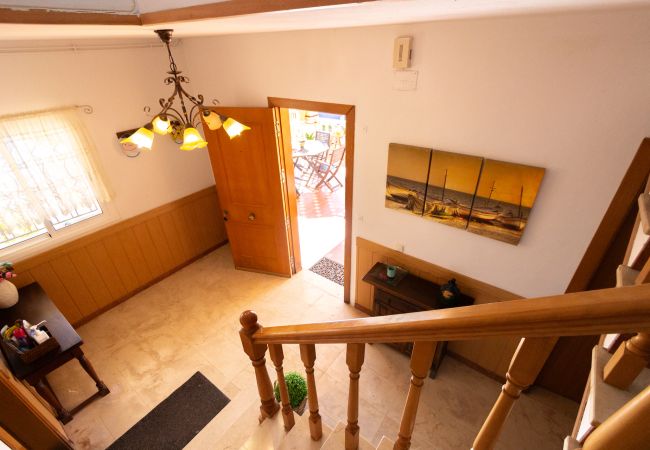 Villa in Blanes - Heart of Costa Brava and 2.7 km's to beach!