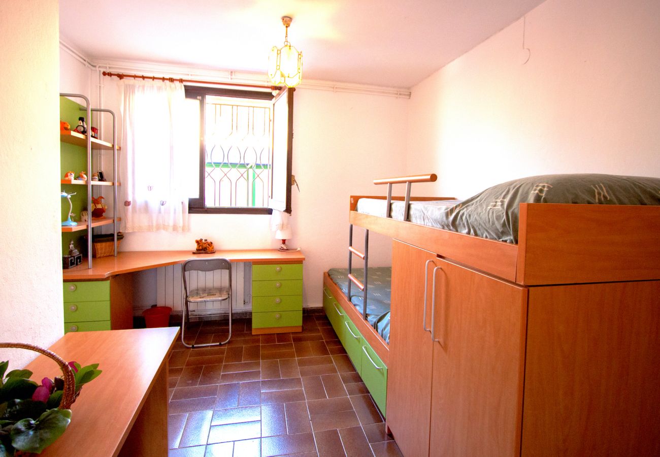 Villa in Blanes - Heart of Costa Brava and 2.7 km's to beach!