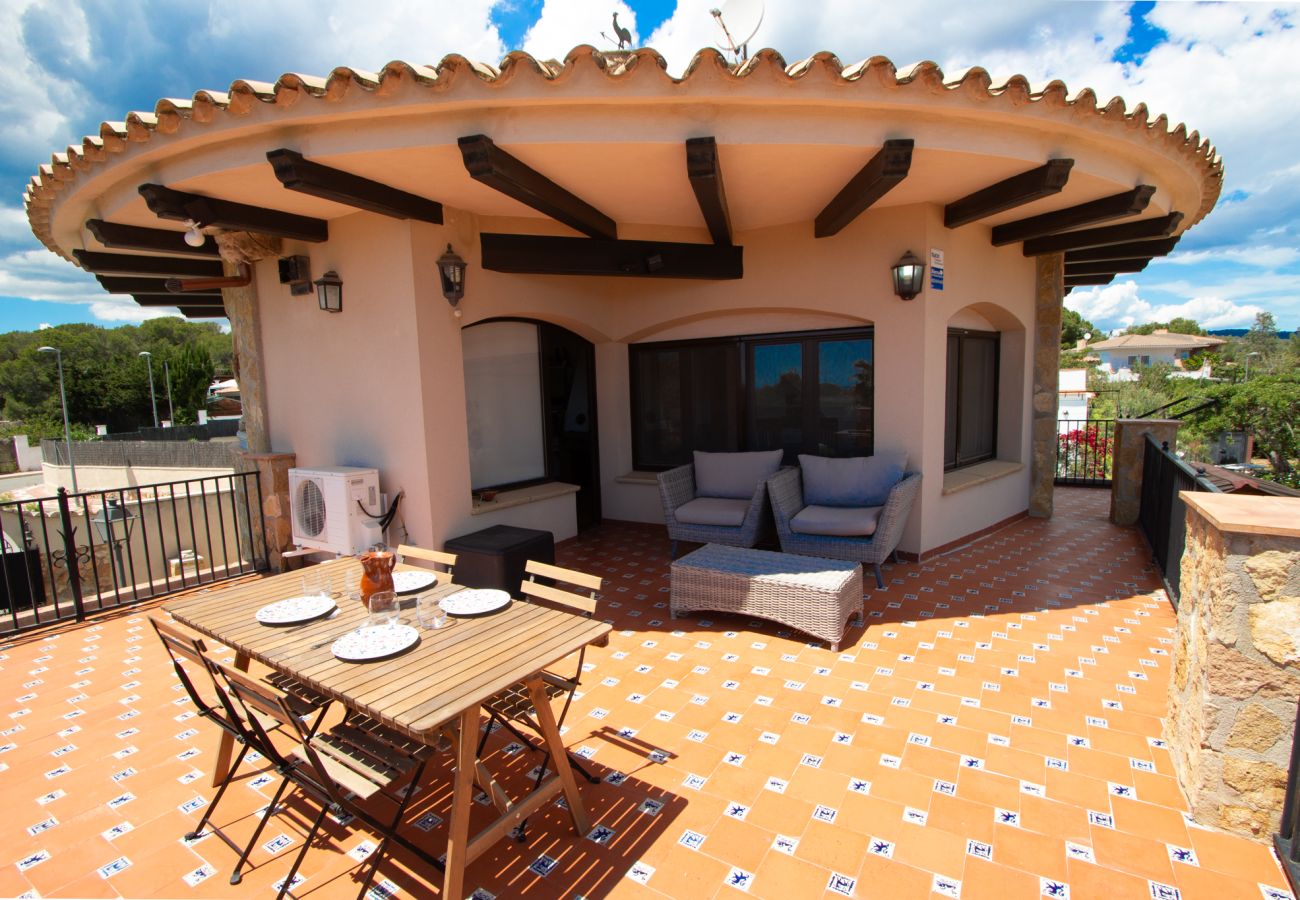 Villa in Creixell - Incredible & Unique Costa Dorada Abode!