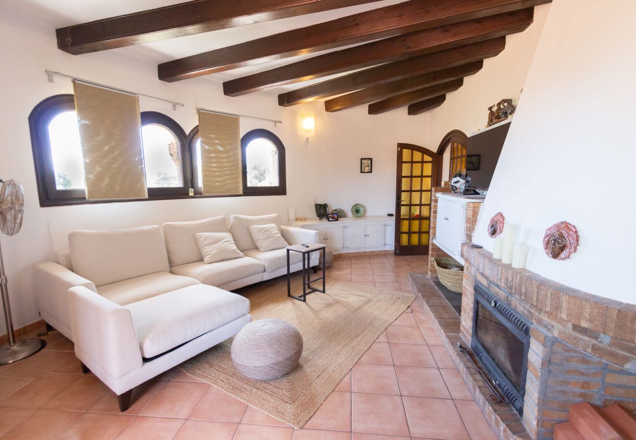 Villa in Creixell - Incredible & Unique Costa Dorada Abode!