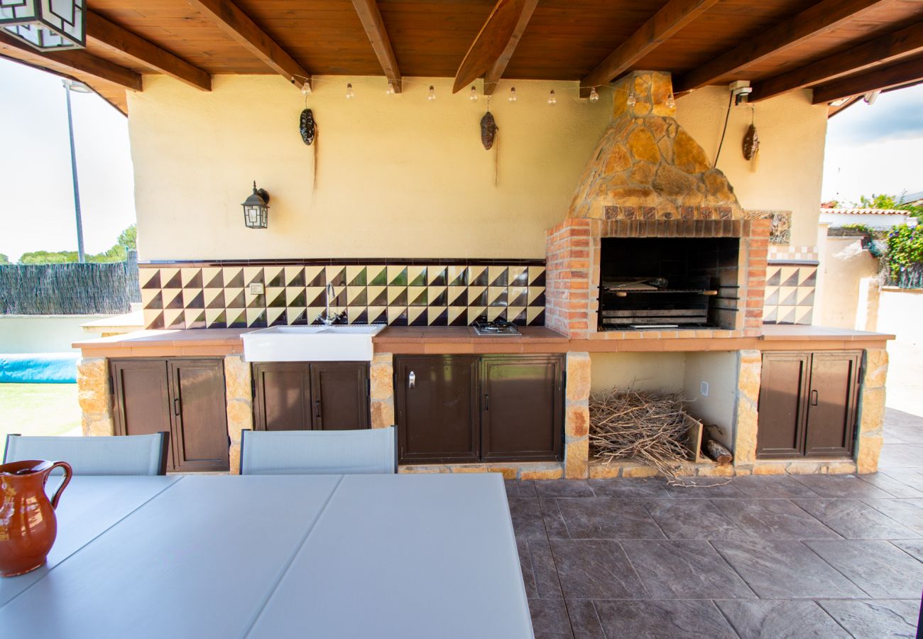 Villa in Creixell - Incredible & Unique Costa Dorada Abode!