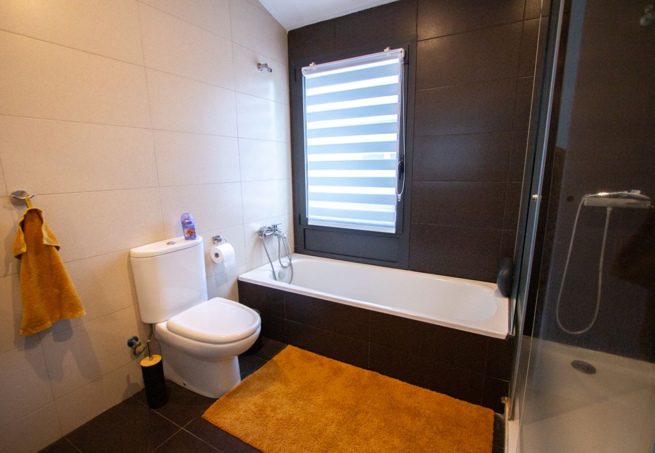 Villa in Sils - Super Modern Magnificence Costa Brava!