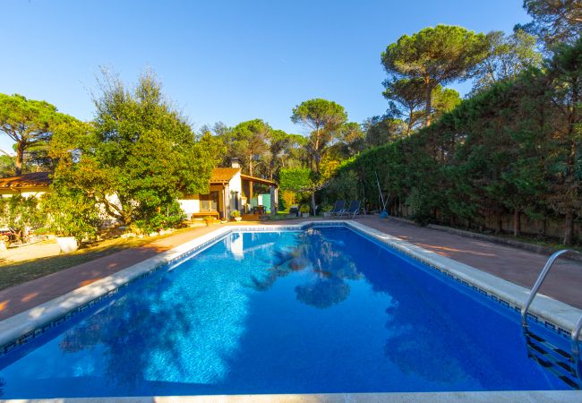 Villa in Sils - Spacious Countryside Costa Brava Relax  Villa in Sils - Spacious Countryside Costa Brava Relax