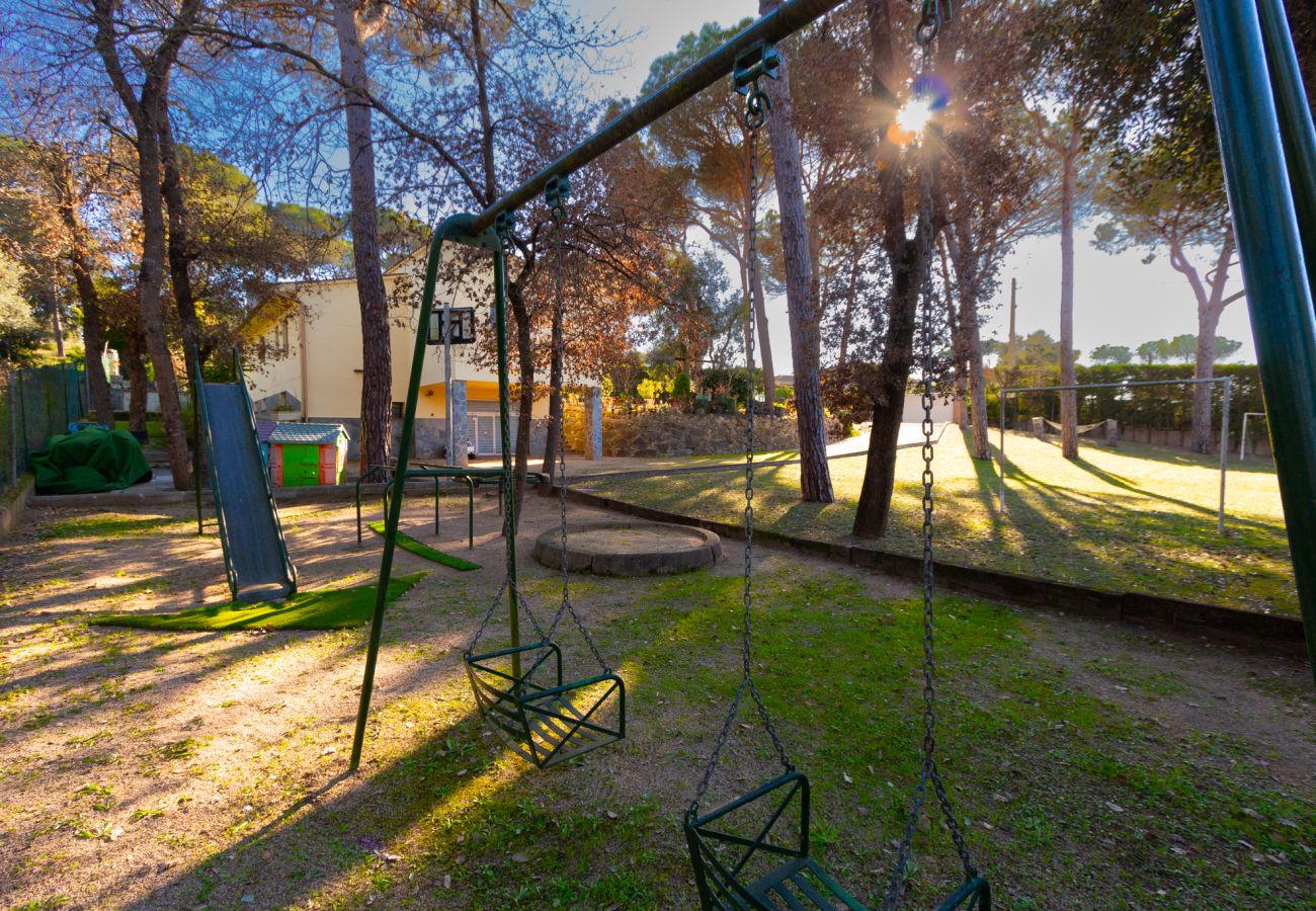 Villa in Sils - Spacious Countryside Costa Brava Relax 