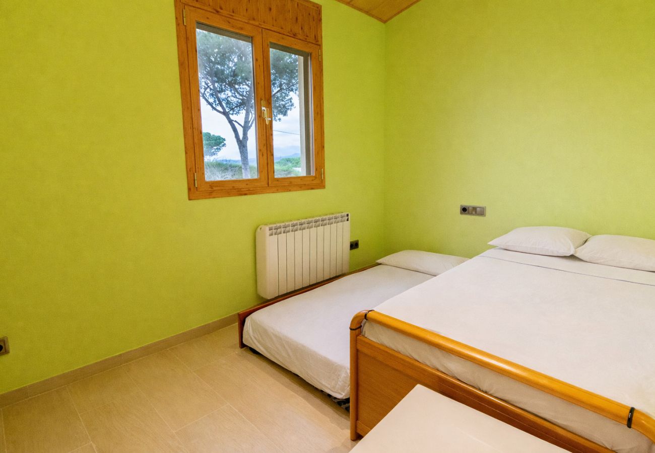 Villa in Sils - Spacious Countryside Costa Brava Relax 