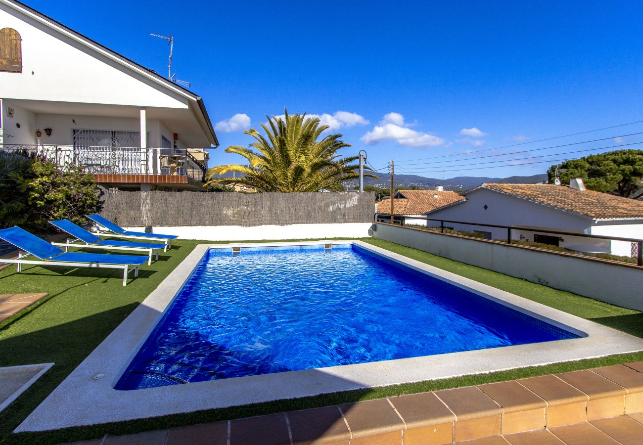 Villa in Sant Pol de Mar - Beautiful Villa in Sant Pol de Mar 60 km from Barcelona