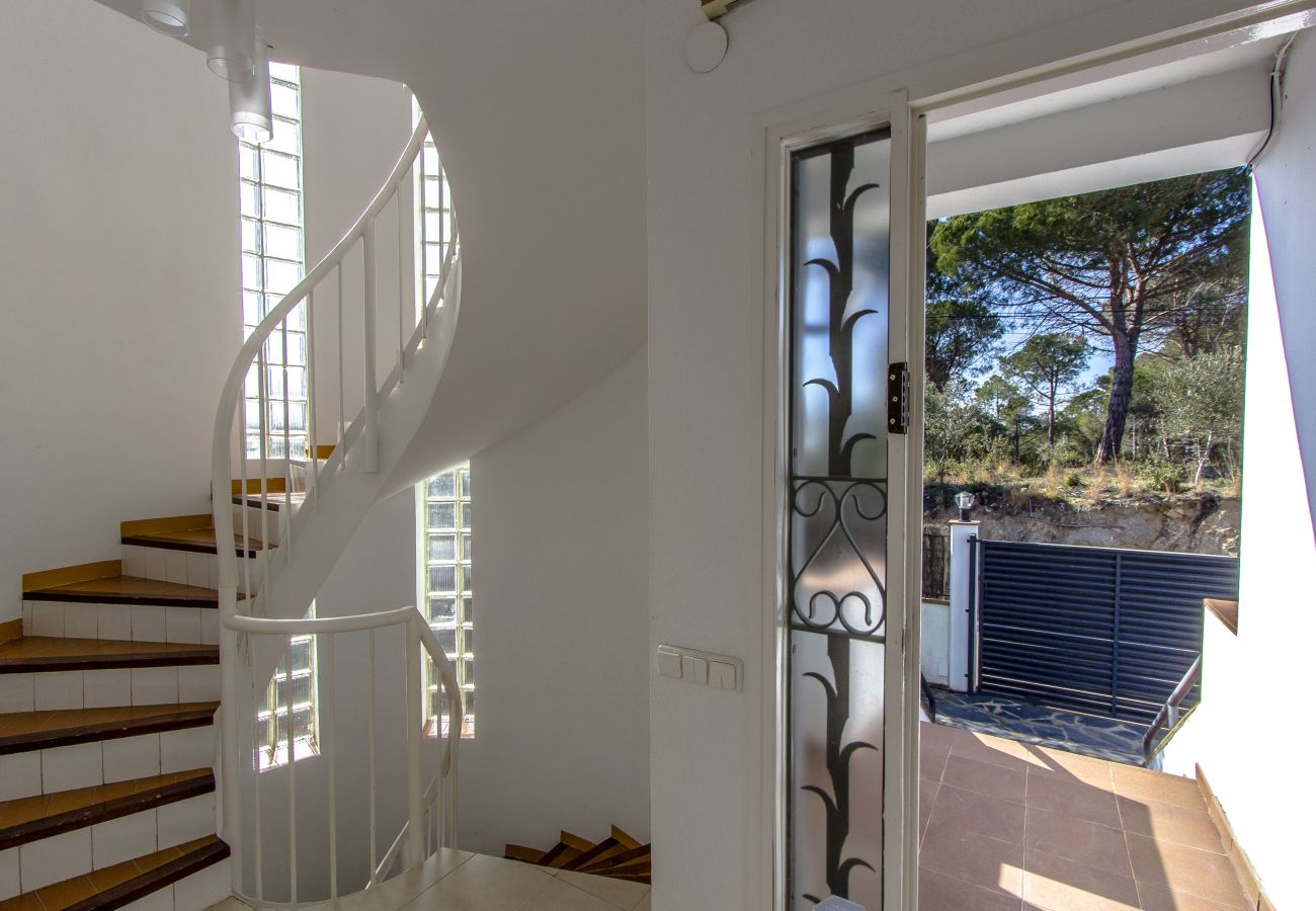 Villa in Sant Pol de Mar - Beautiful Villa in Sant Pol de Mar 60 km from Barcelona