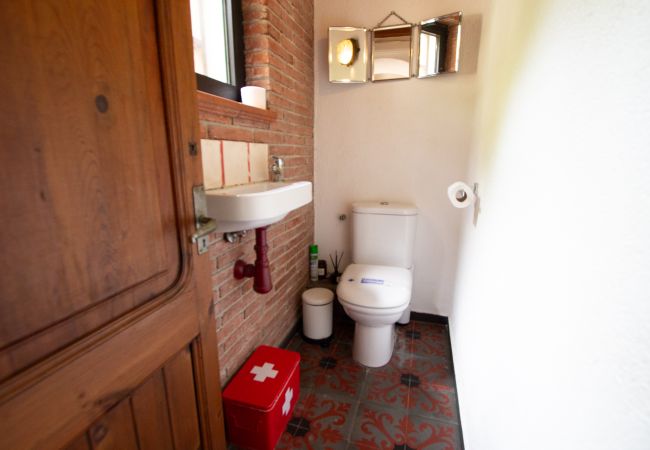 Villa in Castelldefels - Charming Villa 5 min to Beach and 20 min to BCN! Villa in Castelldefels - Charming Villa 5 min to Beach and 20 min to BCN!