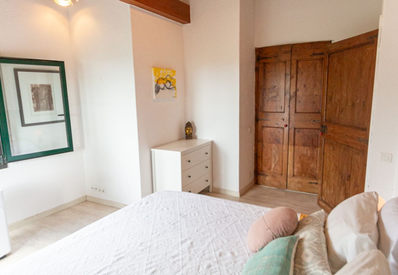 Villa in Castelldefels - Private and Charming Villa 5 min to Beach and 20 min to BCN!