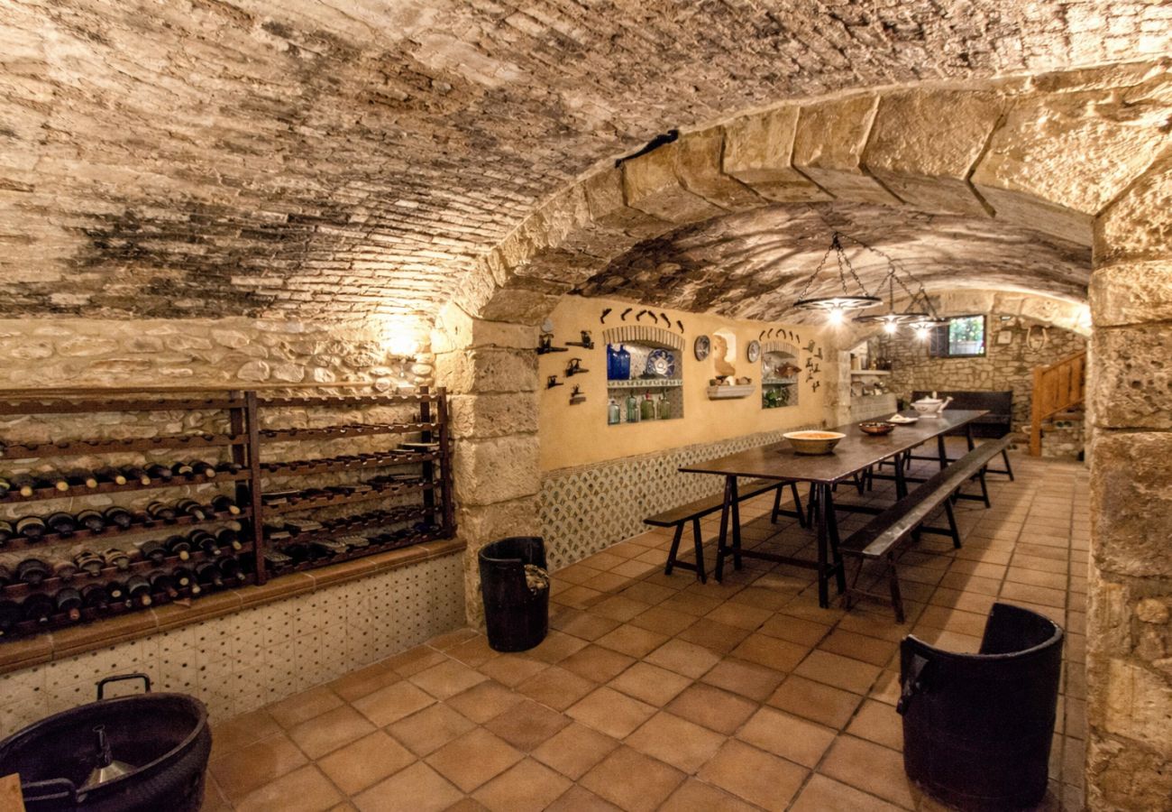 Villa in Santa Oliva - Majestic history for 32 guests, 10km to the beach