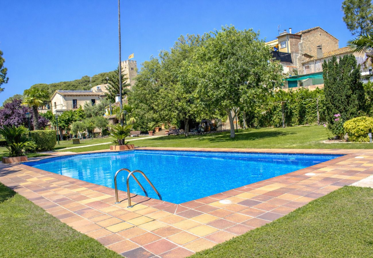 Villa in Santa Oliva - Majestic history for 32 guests, 10km to the beach