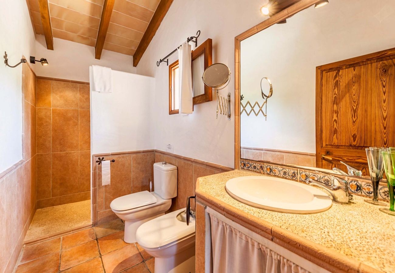 Villa in Crestatx - Romantic getaway 11km to Pollensa Port