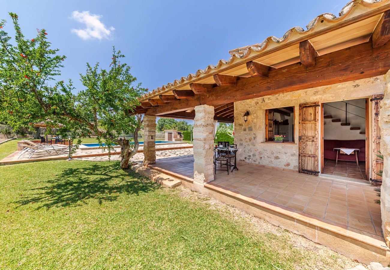 Villa in Crestatx - Romantic getaway 11km to Pollensa Port