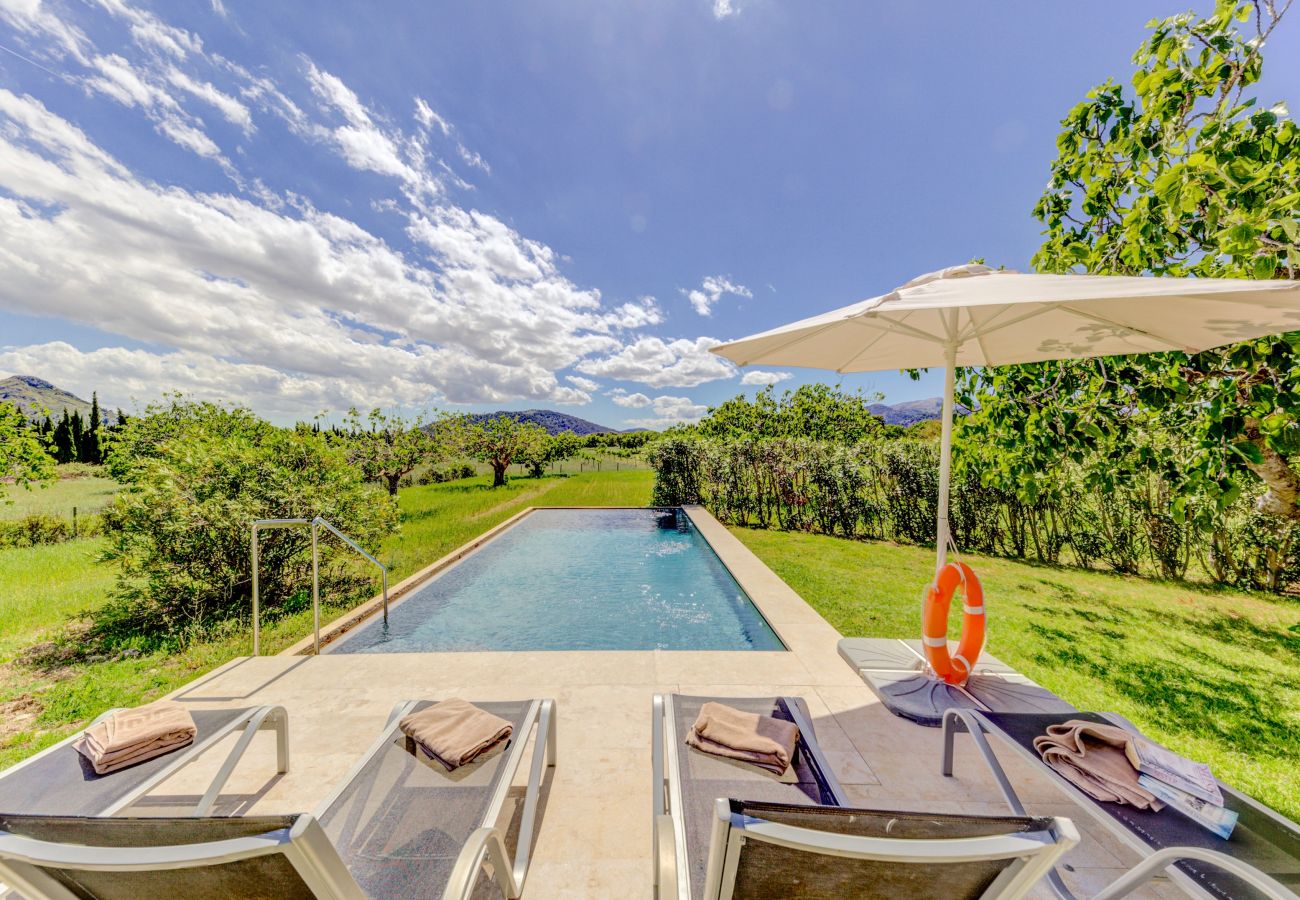 Villa in Alcudia - Beautiful villa with mountain views, 5km to beach