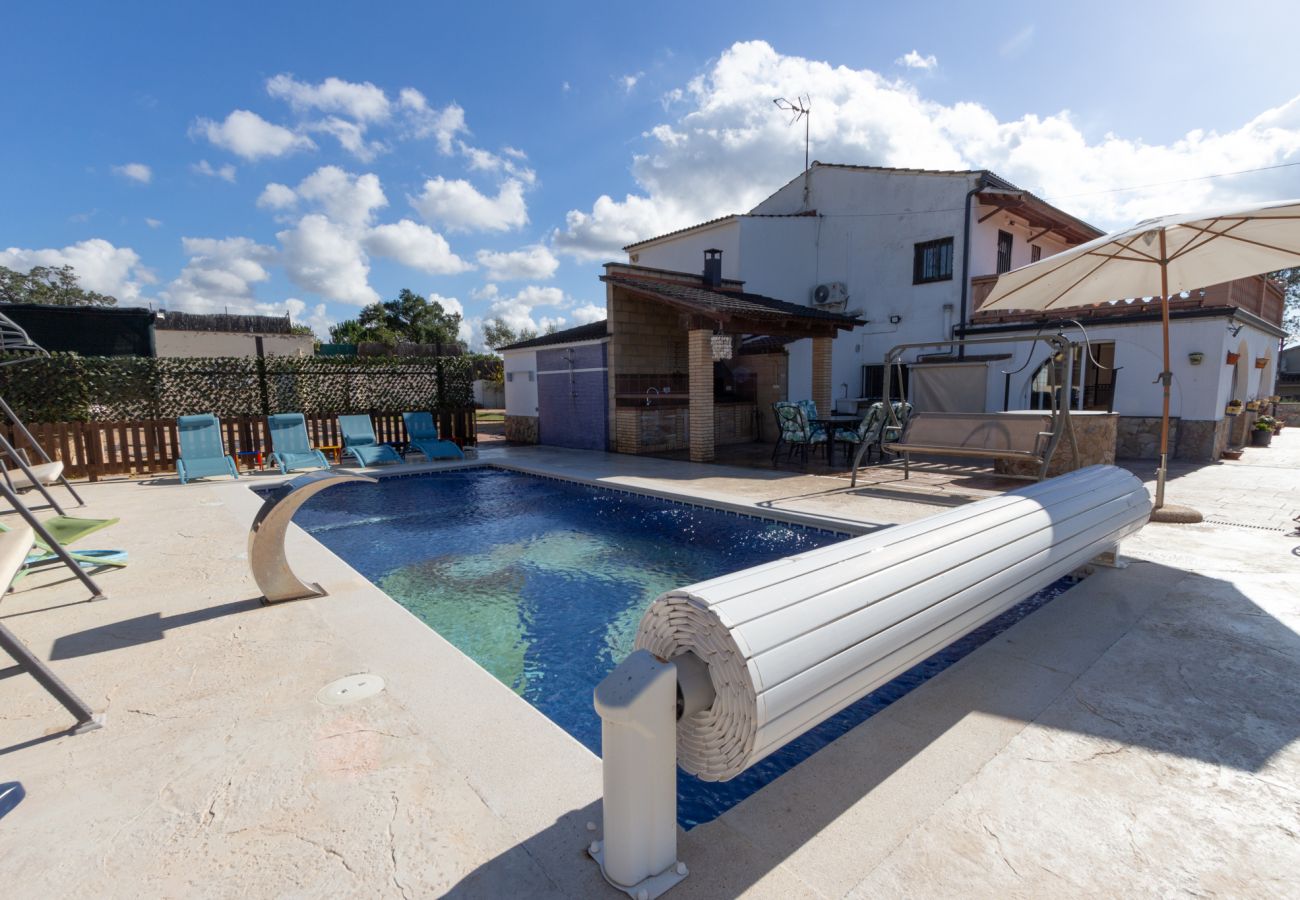 Villa in Sils - Beautiful villa just 25 km from the beach of Lloret de Mar