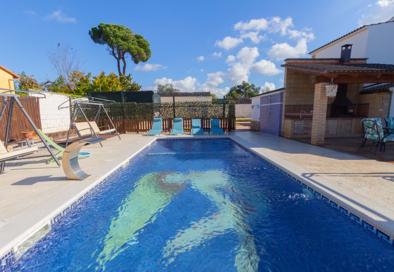 Villa in Sils - Beautiful villa just 25 km from the beach of Lloret de Mar