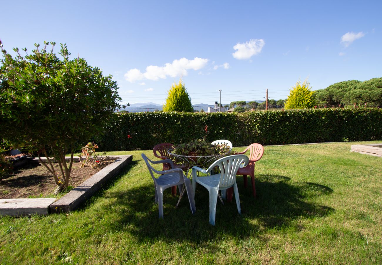 Villa in Sils - Beautiful villa just 25 km from the beach of Lloret de Mar