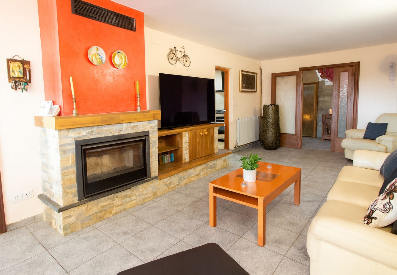 Villa in Sils - Beautiful villa just 25 km from the beach of Lloret de Mar