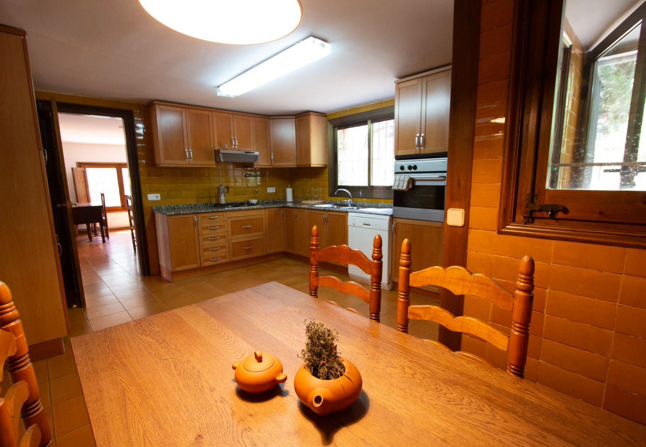 Villa in Cervelló - Escapada rural con piscina y naturaleza, 26 km BCN