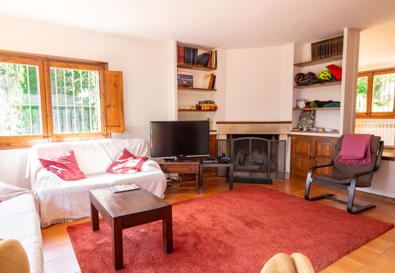 Villa in Cervelló - Escapada rural con piscina y naturaleza, 26 km BCN