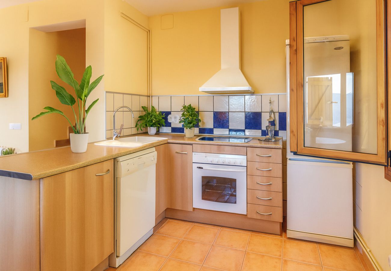 Villa in Sant Cebrià de Vallalta - Spectacular mountain views 4km's to beach