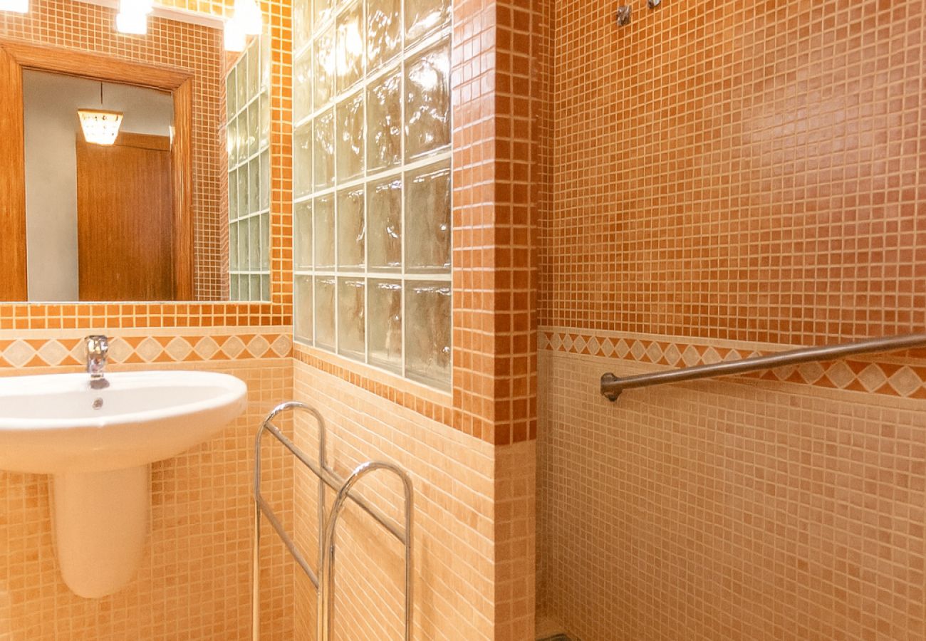 Villa in Sant Cebrià de Vallalta - Spectacular mountain views 4km's to beach