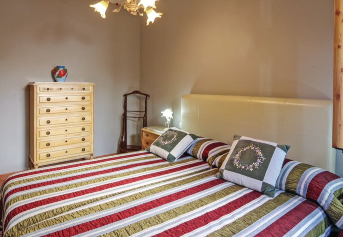 Villa in Sant Cebrià de Vallalta - Spectacular mountain views 4km's to beach