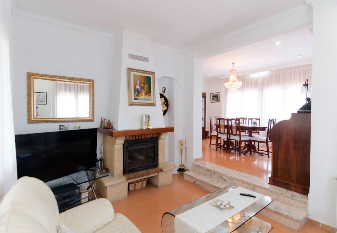 Villa in Sils - Relaxing villa with private pool near Costa Brava