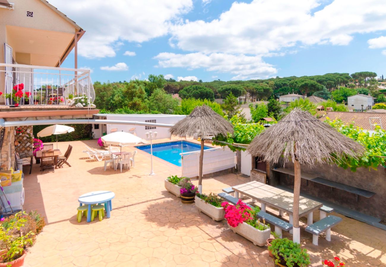 Villa in Sils - Relaxing villa with private pool near Costa Brava