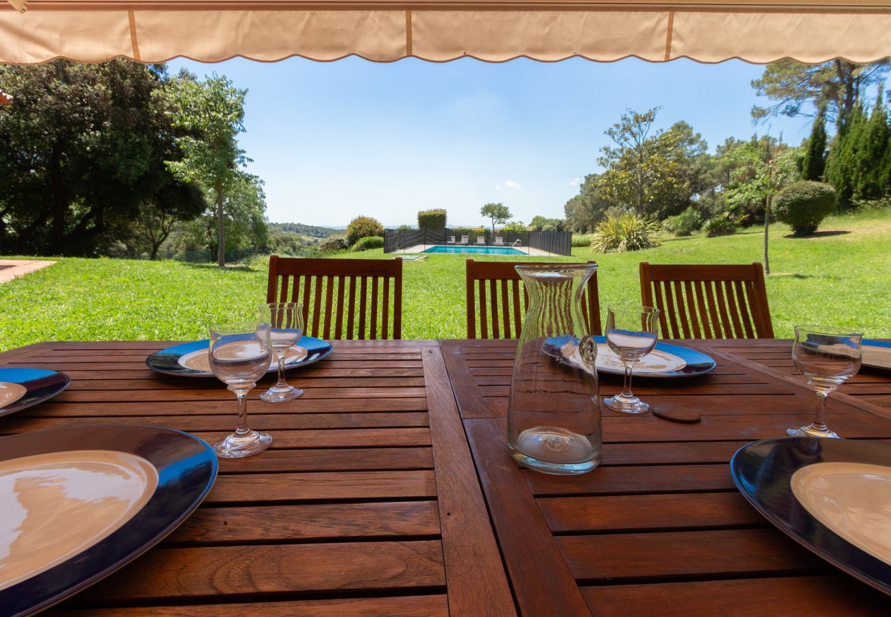 Villa in Garrigoles - Luxury and Nature just 20km from L’Escala beach!