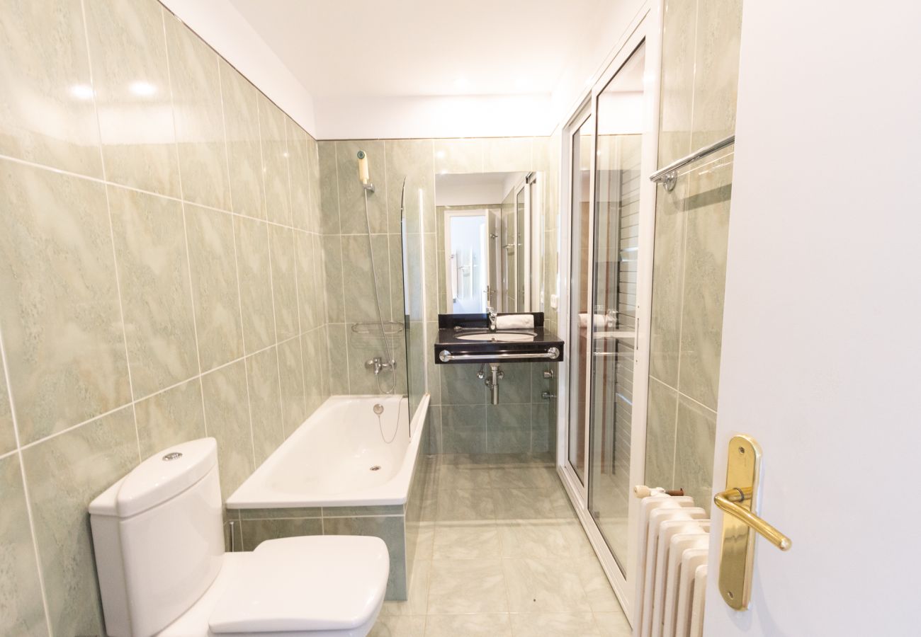 Villa in Garrigoles - Luxury and Nature just 20km from L’Escala beach!