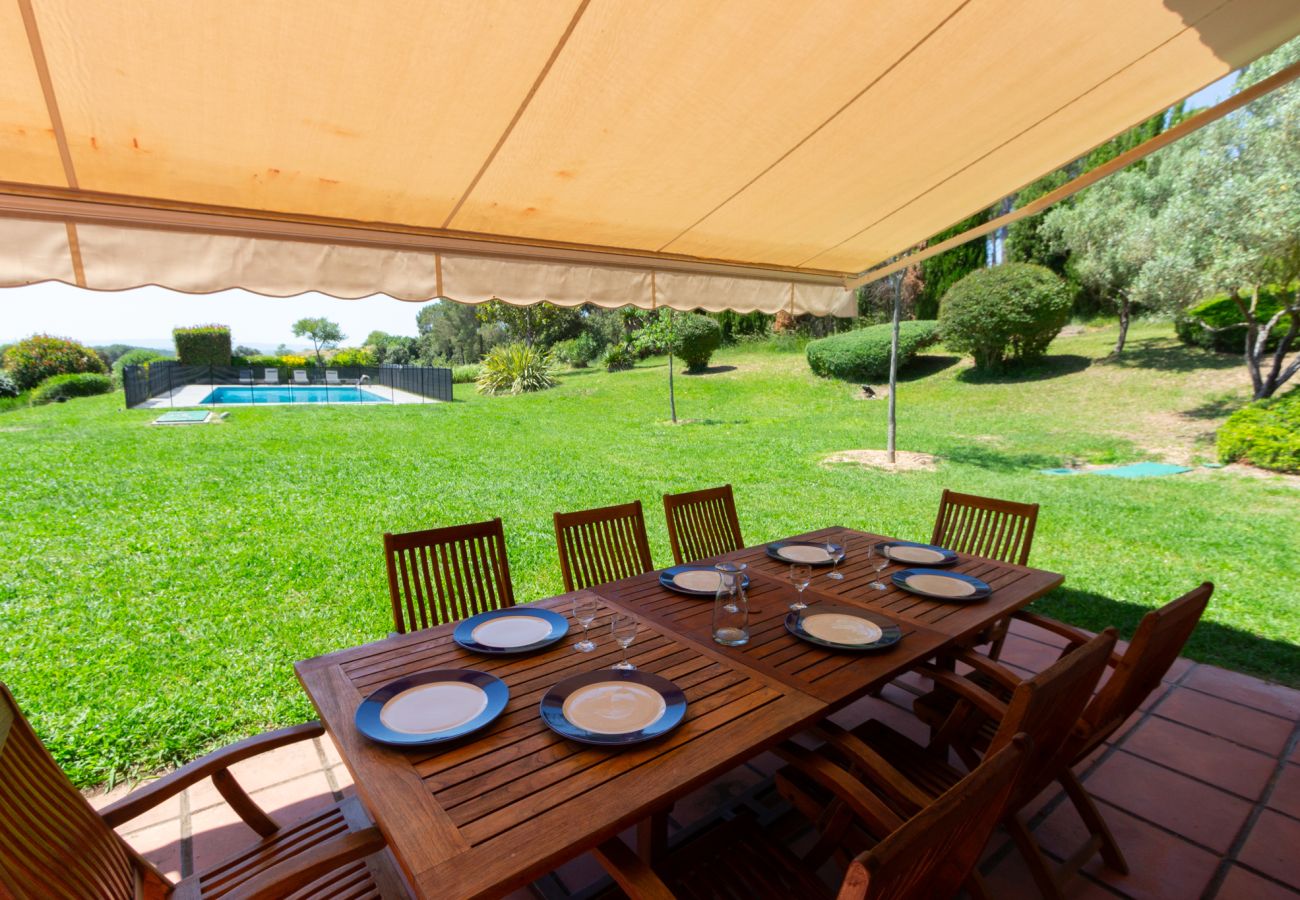 Villa in Garrigoles - Luxury and Nature just 20km from L’Escala beach!